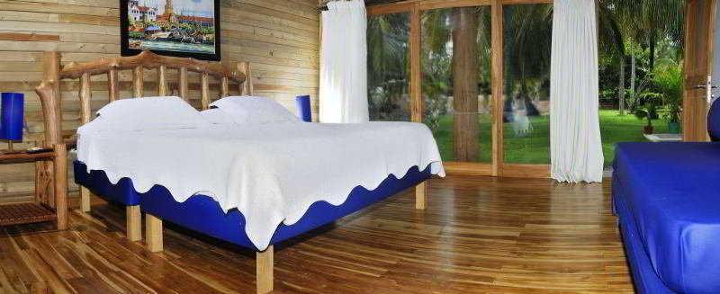 Hotel Punta Faro 이슬라 무쿠라 외부 사진